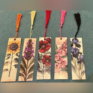 Floral Vintage Botanical Tassel Bookmarks - Assorted Colors